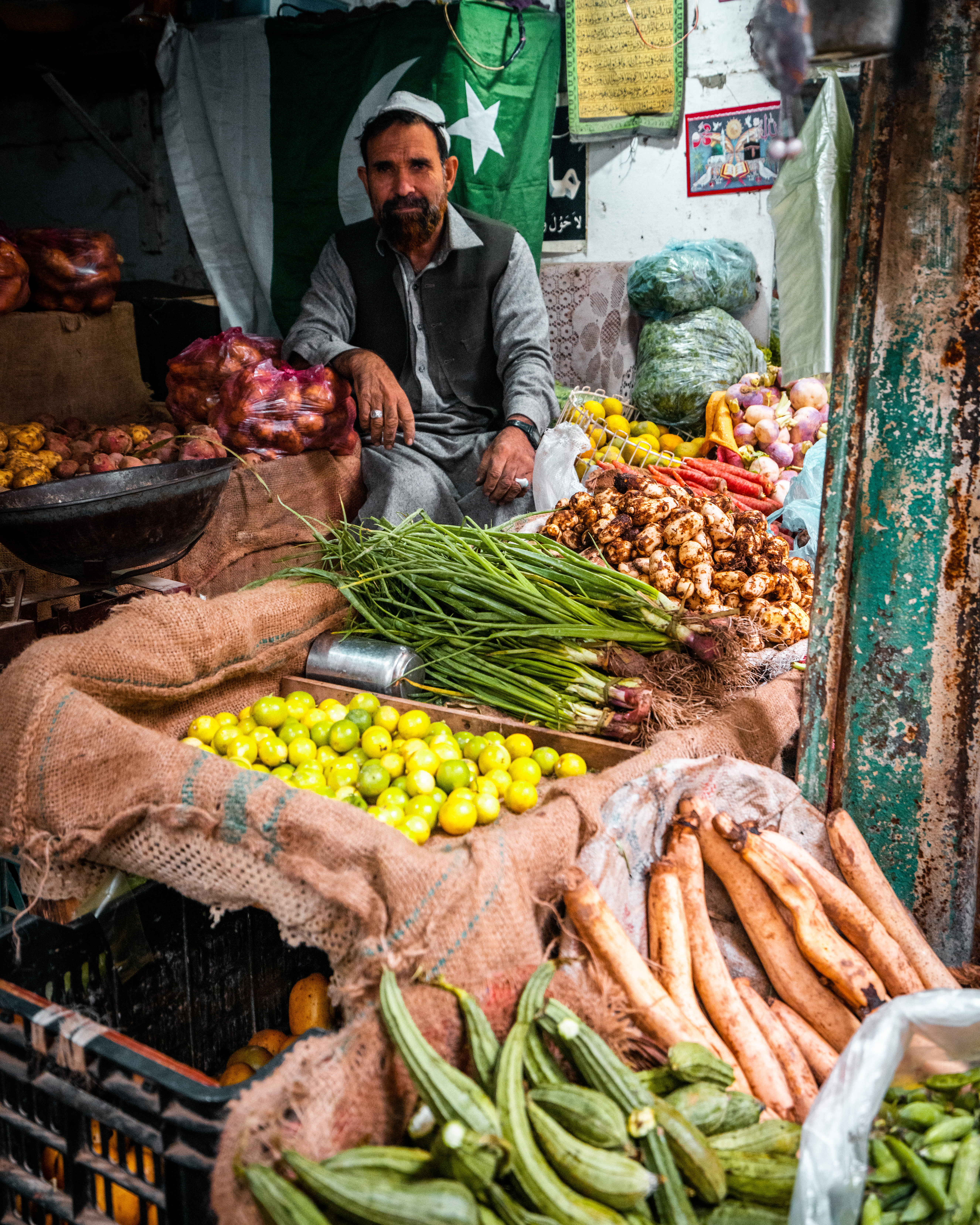 Pakistan V - 4